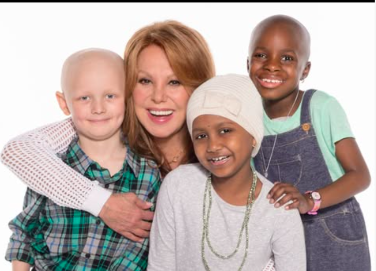 Marlo THomas with her children Patient of St Jude Children Research Hospital 